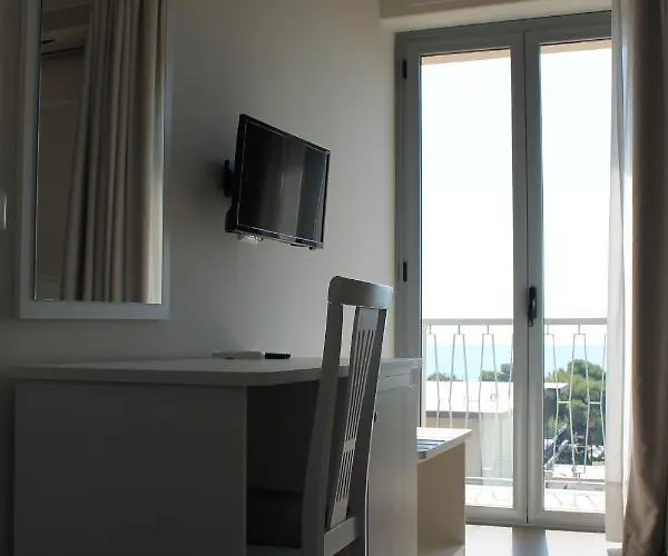 Отель Corallo Виллапьяна