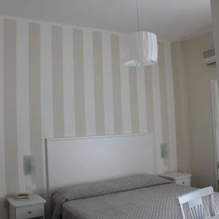 Corallo Hotel 3*