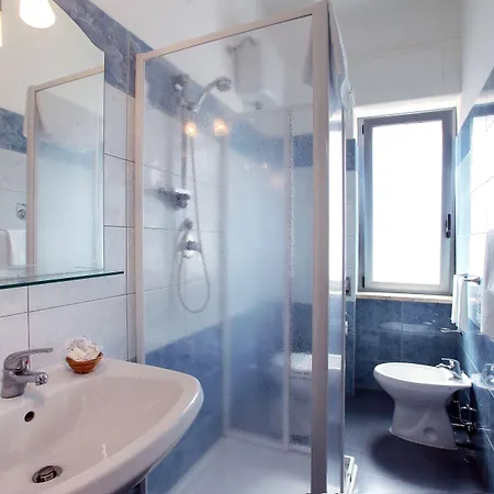 Corallo Hotell 3*