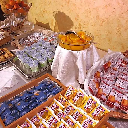 Corallo Hotel 3*