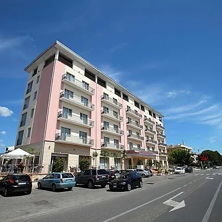 Hotel Corallo 3*